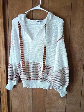Colortree Hooded Crochet Knit Sweater Size M White Tan Pullover Boho Acrylic